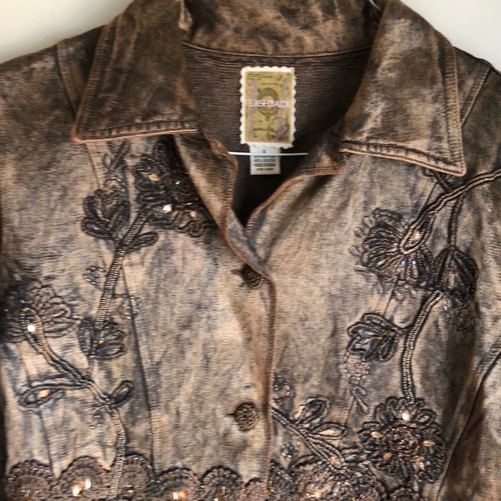 🍢FLASHBACK BRAND🍢EMBELLISHED BRONZE BLAZER🍢 - Picture 3 of 7